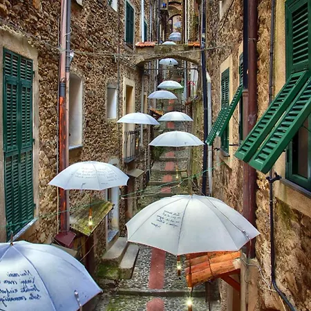 Stardust - Bedbluesky Dolceacqua