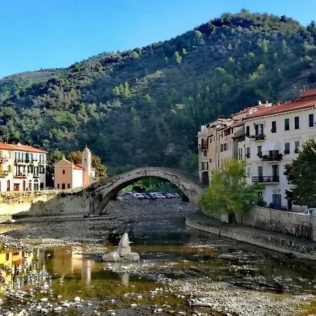Ferienhaus Stardust - BEDBLUESKY Dolceacqua