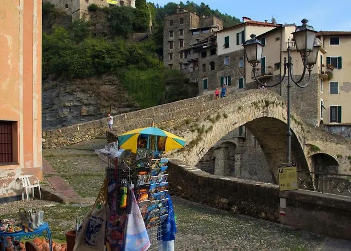 Feriehus Stardust - Bedbluesky Dolceacqua