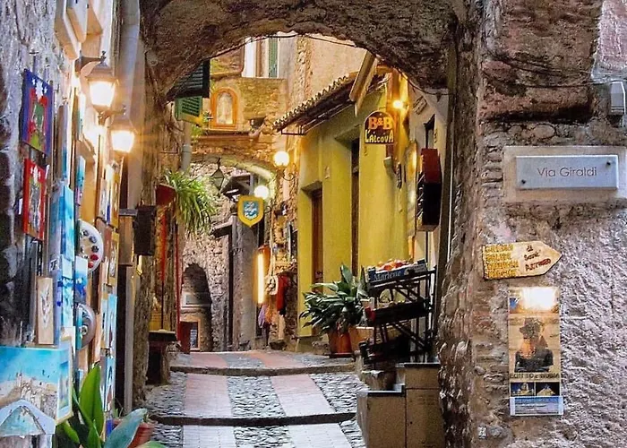 Stardust - Bedbluesky Feriehus Dolceacqua